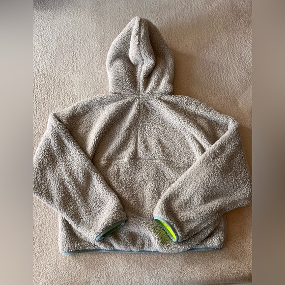 TNA Cream Sherpa Hoodie - Picture 9 of 12